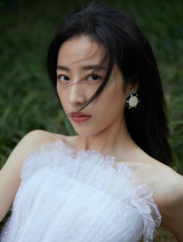 ����ͮ��Ĩ�����������Ƥ�����࣬͹�Ժ����ġ�